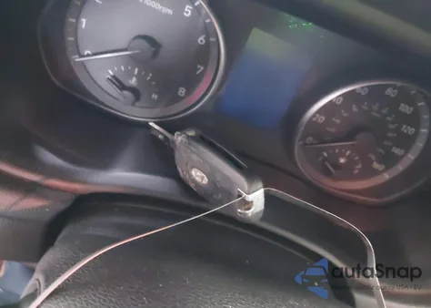 2018 Hyundai Elantra Gt z USA, uszkodzony, nr VIN KMHH35LE2JU074881